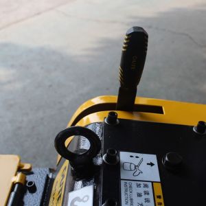 Buy cheap Steel Bar Cutter and Rebar Cutting Machine with 6-40MM Cutting Diameter for 70*15MM Flat Steel and 63*63MM Angle Steel from wholesalers