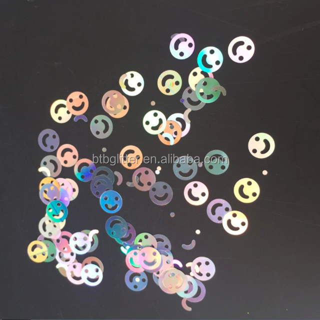 Artware Polyester and Glass Craft Supplies for Beautiful Heart-Shaped Glitter LED Wedding Decorations