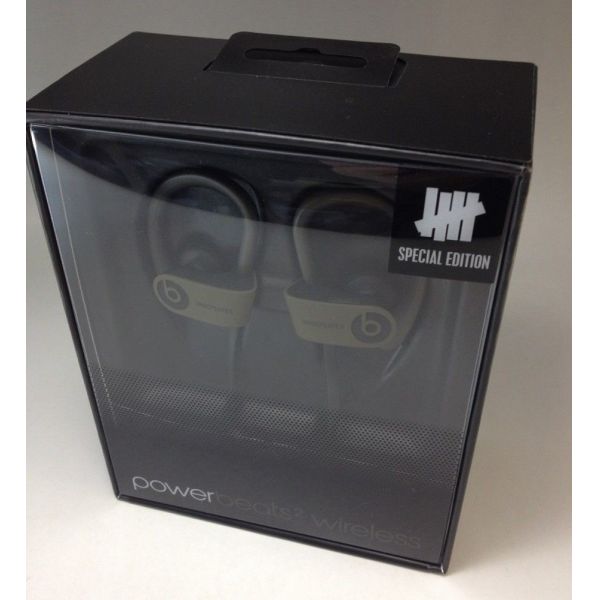 Beats by Dre x Undefeated Limited Edition Powerbeats 2 Wireless with seal box