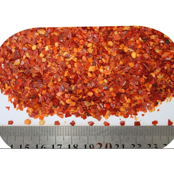 Quality Chaotian Crushed Chilli Peppers 8mm Coarse Red Pepper Powder Dehydrated for sale