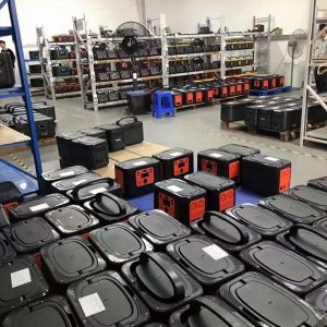 Solar Powered Power Station Generator Portable 2000W Solar Energy Power Station