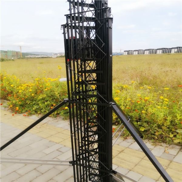 Buy cheap Hand Winch 6M 4 Sections Telescopic Guyed Lattice Tower from wholesalers