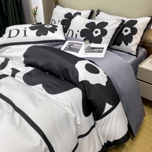 Buy cheap Sustainable Luxury Home Textile Designer Bedding Set with Flower Bed Duvet Cover from wholesalers