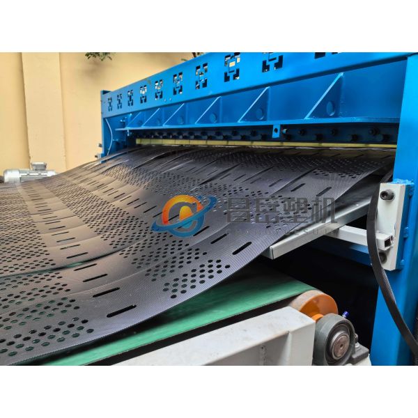Quality Geosynthetics Production Geocell Production Line with Output for sale
