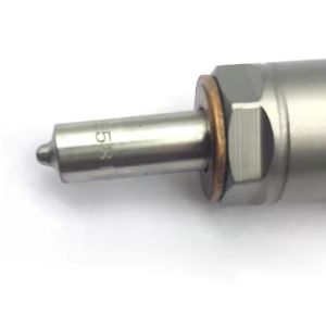 Diesel Fuel Common Rail Injector Excavator Engine D6E Part Injector Nozzle