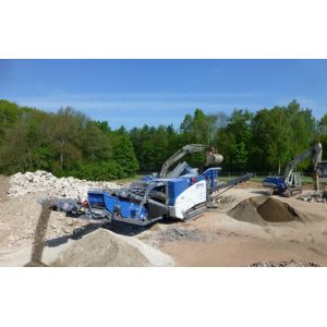Buy cheap 330t/H Used Mobile Crusher 200 TPH MR110ZI EVO2 Mobile Vibrating Screen Made In product