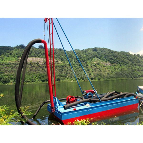 Small-Sized Capacity 6inch 400m3/h Sand Dredger with A Blue Color for River Sand Mining