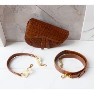 Buy cheap 26cm 6cm 18cm Crocodile Saddle Bag With Wide Strap Moderate Hardness from wholesalers