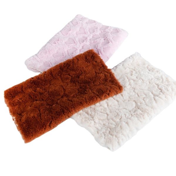 Quality Rabbit Fur Carpet Fabric with Design Pattern Width 58/60" Knitted Type Weft for sale