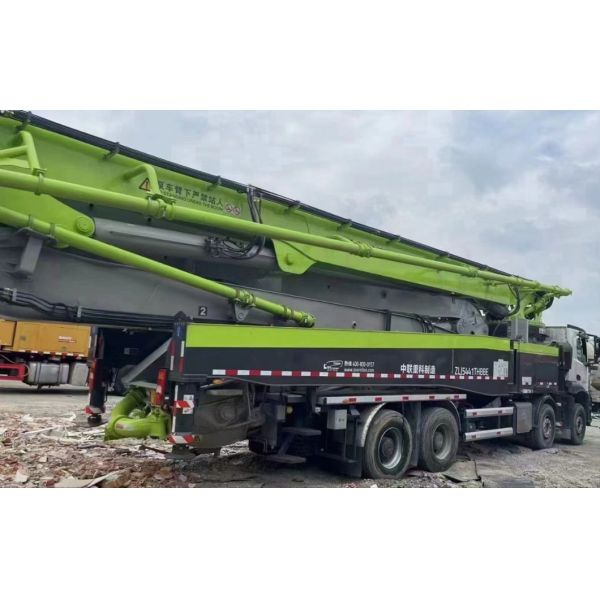 21 Zoomlion Benz 62 Meters Ultra Long Pump Truck