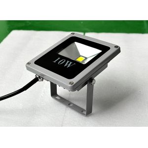 Buy cheap AC110v 10w cool white Epistar led chip floodlight from wholesalers