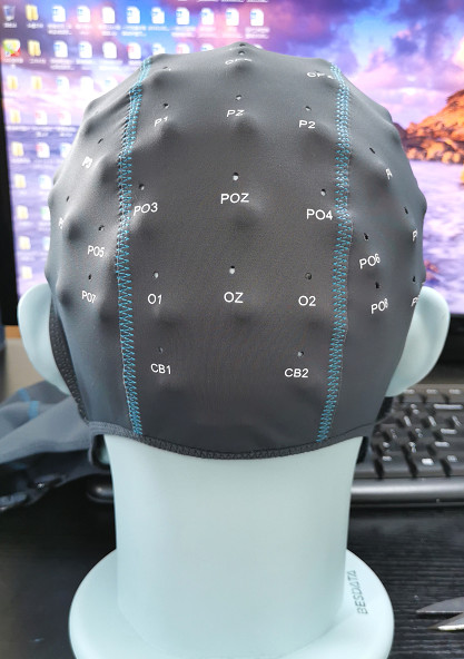 BESDATA active EEG diagnose empty blank skull cap research headset neurology