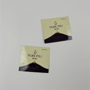 Buy cheap Professional Cosmetic Packaging Bag Max.10 Colors Flat Bag Free Samples Packets from wholesalers