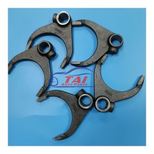 FUSO Car Fitment MITSUBISHI Shift Fork 25122-8DC9 For 6D24