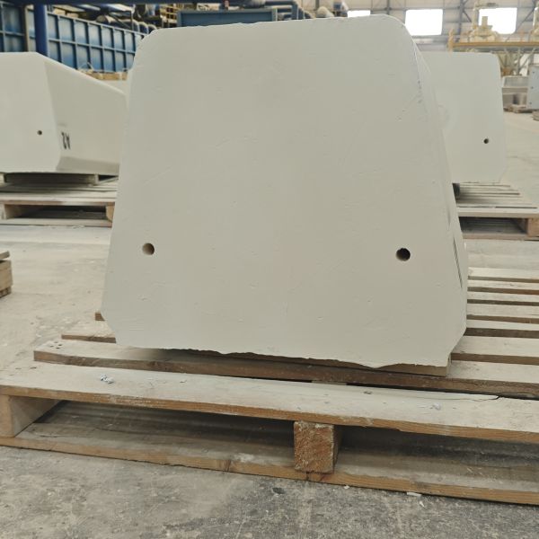Customized White Or Al2O3＞75% Alumina Ceramic Products Corundum Mullite
