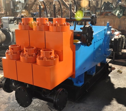 Triplex Horizontal Reciprocating Plunger Pump , Plunger Type Water Injection