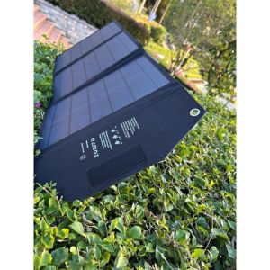 Buy cheap Portable and Lightweight Solar Folding Bag with 2 Usb Ports 2.35 Kgs Folded Dimensions 39.9 X 35.5 X 3.9 Cm from wholesalers