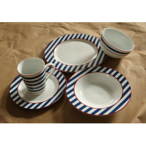 superwhite porcelain/ceramic 19pcs dinnerware set with colour box /round dinner