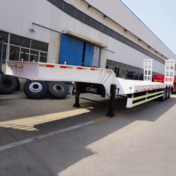 Buy cheap CIMC Transformer 60T Step Deck Tri Axle Lowboy Trailer from wholesalers