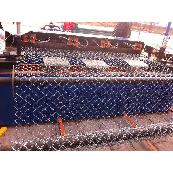 Professional Chain Link Fence cyclone wire fence roll 1.22m x 25m standard roll