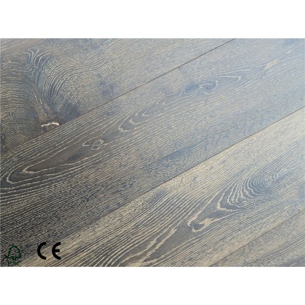 Quality Oak Engineered Flooring, Brushed,chemical treated for sale