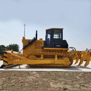 China SINOMACH Changlin YZ220 Crawler Dozer Equipment Engine Power 171KW 23.5 Ton 6.4m3 on sale