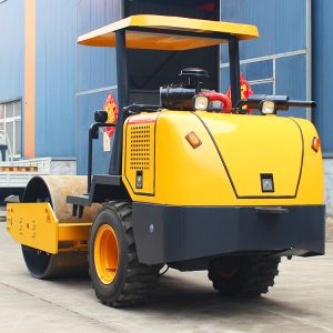 Buy cheap High Operating Efficiency Single Drum Roller Compactor Vibratory Soil Roller For Sales from wholesalers