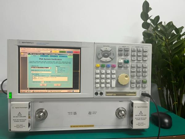 Agilent E8362B Vector Network Analyzer VNA 20 GHz 125 DB Dynamic Range PNA