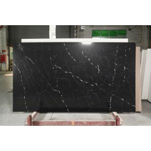 SGS Black Calacatta Artificial Quartz Stone Kitchen Countertop Heat Resistant