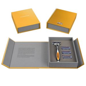 China Luxury Magnetic Shaver Safety Razor Packaging Box For Razor on sale