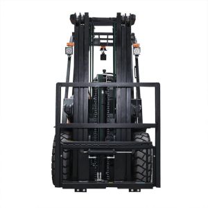 Buy cheap 3500kgs Loading Capacity Diesel Engine Forklift Truck Automatic Transmission from wholesalers