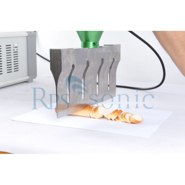 Quality Food Industry Ultrasonic Cutting Tool Neat  Bread / Sandwich Slitting for sale