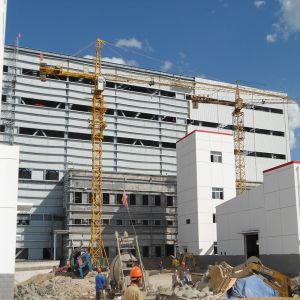 Large Span Prefab Steel Frame Building Construction Customizable Strong Strength