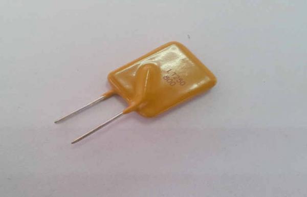 Quality 250V 800mA Resettable Fuse SMD PPTC Devices For Computer , Peripherals for sale