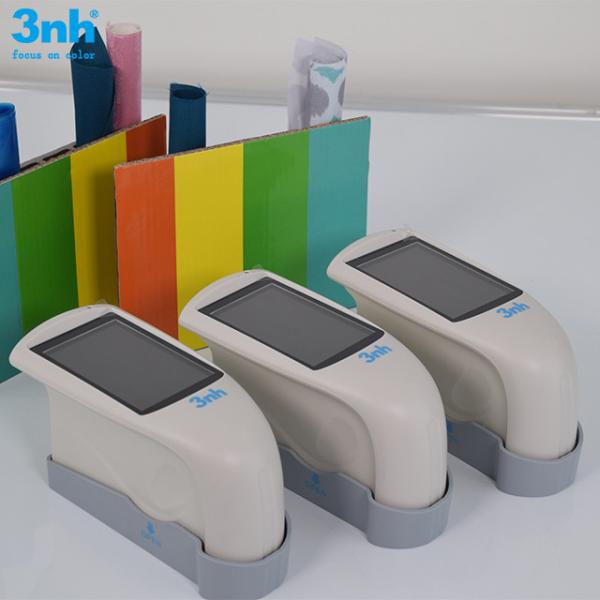Quality Wax Applied Car Ppaint Gloss Meter , 300gu Gloss Level Meter 9x15mm Measuring Area HG60 for sale