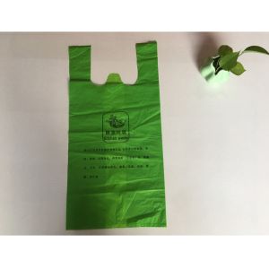 China Polythene PBAT Cornstarch Carrier Bags Heat Seal Flexo Printing ROHS Approved on sale