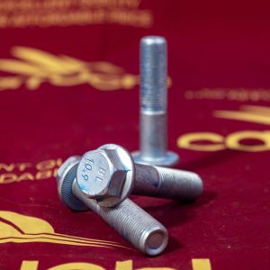 Buy cheap ZQ1811670T32F2 DZ90149320030 FOR howo SITRAK MCX16 MCP16 T5G C7H SHACMAN HANDE HDZ300ALEX PARTS BOLT from wholesalers