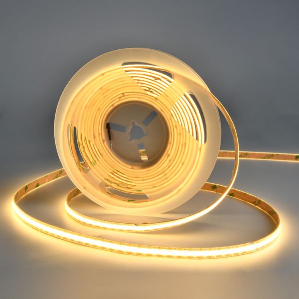 Balancing The Voltage Drop DC12V 528led/M COB Led Strip With 3000K Color