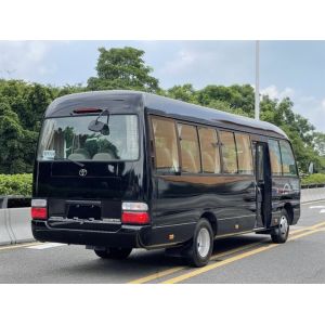 Buy cheap 136HP 23 Seater Minibus , 4.0T Diesel Mini Bus With 3935 Wheel Base from wholesalers