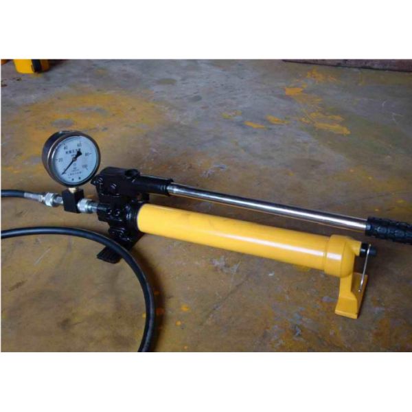 Quality Manual Type CP-180 Hydraulic Hand Pump 350cc For Hydraulic Puller for sale