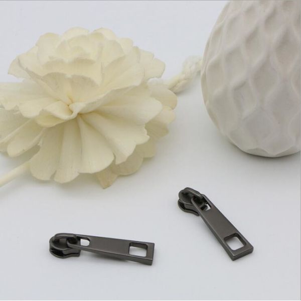 Buy cheap Super quality handbag hardware decorative gunmetal color 3# square shape zipper puller with slider from wholesalers