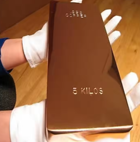 Buy cheap 800-2500mm Red Copper Alloy Ingot Satisfactory With Smooth Surface Brass 99.99% from wholesalers