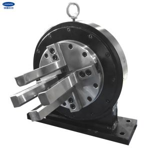 China New Design Central Solid Four-claw Feeding Chuck with 25mm Claw Stroke 4.8KN Clamping Force and 0.4-0.9MPa Allowable Pressure for Laser Pipe Cutting on sale