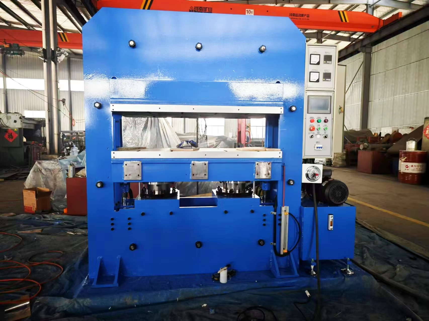 800mm Dayloigh Rubber Vulcanizer For Rubber Products Powered By 16.5KW Motor