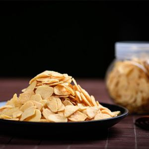 China 8.0 Moisture Dehydrated Garlic Powder 120mesh 80mesh 100mesh on sale