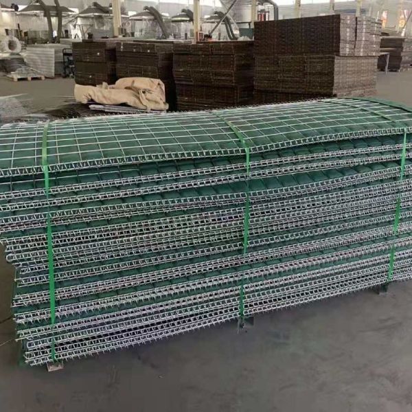 Buy cheap Low Carbon Wire 0.3mm Welded Mesh Defensive Barrier from wholesalers