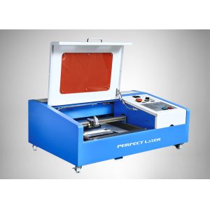 Buy cheap 40W Water Cooling CO2 Laser Engraving Machine For Advertising Materials from wholesalers