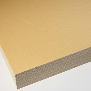 China Density 700-800 Kg per cubic meter Heat Resistant Fiberboard Sheet 2440mm X 1220mm Standard Sheet Size Durable and Material on sale