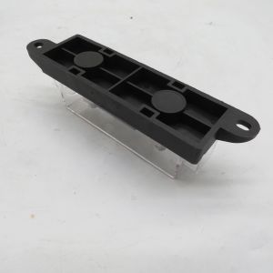 Sinotruk howo spare parts 100A Safety device WG9725580006