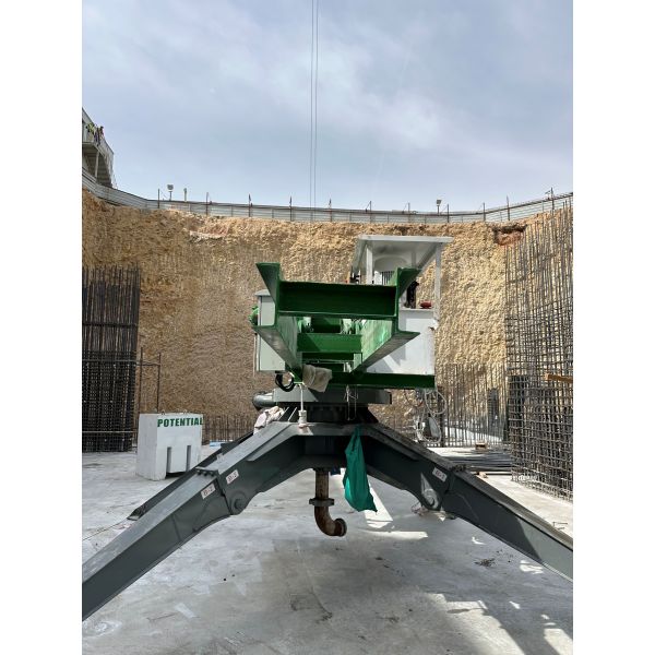 Budget-Friendly And Sturdy Concrete Placing Spider HG21 For Heavy-Duty